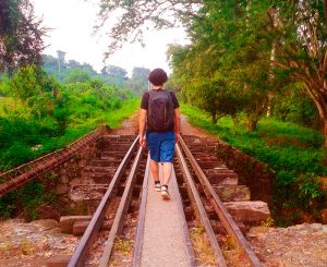 camminare sulla ferrovia